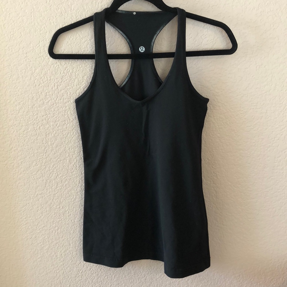 Lululemon tank top